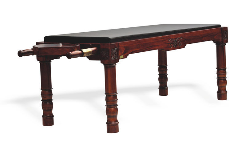 The Importance of Choosing the Right Ayurvedic Massage Table